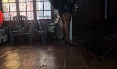 Balbina shiny pantyhose big leg Goddess in Black Stilettos