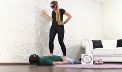 Lady Nora - Trampling Twister in sneakers