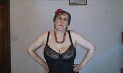 NEW INTIMATE MOMENT FOR THE MILF WITH BIG ASS AND BIG NATURAL TITS