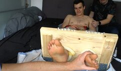 Hot barefoot personal coach in trouble Kupen tickled and worshiped feet
