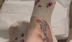 Toe Wiggles in Sheer Footie Socks