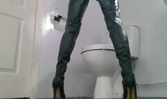 Executrix: Toilet Before A Mission