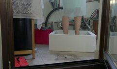 Helena Use This Man To Clean Dirty Feet - Full - Polish Language