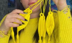 hot poping yellow punchballoons