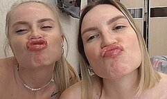 Girlfriends smell their glossy lips! MP4