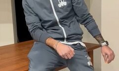 Master Nello and the game of power