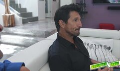 Dads swaps teens to taste their twats