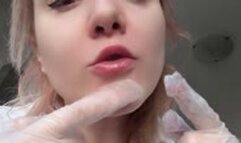 The Dental Hygienist