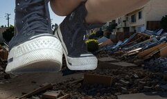 Giantess Debora Is Hangry! ( Vore )