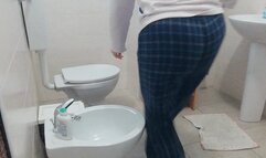 Morning needs, and ass and hairy pussy wash