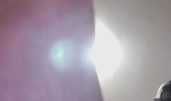 Schiavo leccami i piedi pov