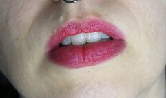 Big Red Lips Blow Bubbles