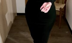 Showing my sexy body and my sexy nails