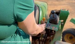 Check me out on this tractor! Read description