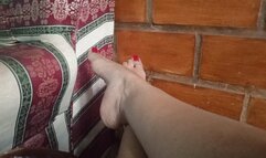 Delicious roxan feet and very wrinkled soles (3)
