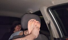 Tickle the feet with black nails of an Argentine girl with a comb and hands in the car (both feet)