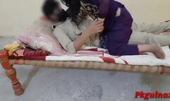 Pkgulnaz - देवर ने भाभी को अपने ऊपर लिटाया और भाभी को हिंदी ऑडियो में चोदा।