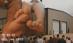 Giant couple BIG FEET