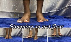 Rowanie Jumping and Stomping on Wet Towel with wet feet