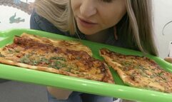 Fantastic dinner for my belly MP4 HD 720p