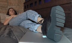 Lizzy's Jerk Off Encouragement - Full HD 1080p Version