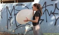 Milla Blows to Pop a Unique 16"
