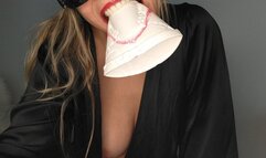 Mouth comparison to 4 cups, teeth imprints, biting, tearing