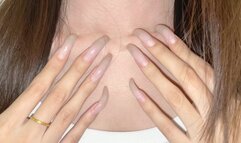 #190 - Nail show and scratching