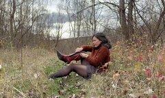 one boot hopping, stuck mg4