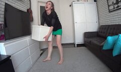HEAVY BOX FALL DOWN ON MY FOOT 4 (H)