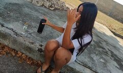 Painted nails, flip-flops hanging down, wrinkled soles, pronounced arches, etc (5)