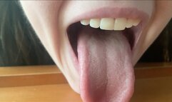 Cum For My Tongue, Tiny