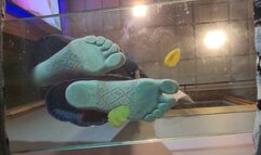 Underglass toe sock squishing