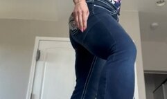 Jeans Pull Up Pant Legs Calf Shake