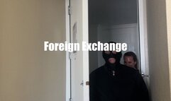 Alba Zevon, Zoey Ziptie and TaperedPhysique in: Foreign Exchange