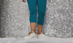 Odorous feet, socks and shoes (2)