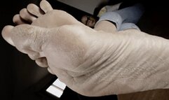 Too Small To Stop It - LaCreme