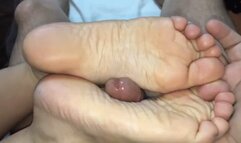 SMALL FEET REVERSE ARCHES FUCK - FULL HD