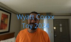 Wyatt Coxxx gets a Toy in his ass
