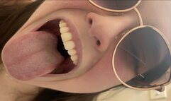 Willing Giantess Vore