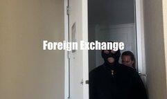 Alba Zevon, Zoey Ziptie and TaperedPhysique in: Foreign Exchange WMV