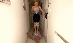 Danielle's Barefoot & Heels Trampling