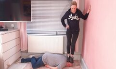 Hard Sneakers Head Trampling Challenge