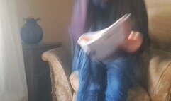 THE ALIEN MOVES INSIDE HER BELLY