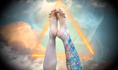 Sweaty Toes and Tears: A Beta's Descent - ASMR, FOOT, FEET, VIRGIN HUMILIATION