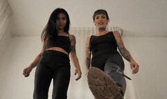 Nikita and Elizabeth, you can't escape (MOBILE VERSION WMV)