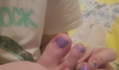 Picking Dry skin and Toe Jam from my Pretty Toes