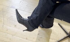 moving around my sexy black leather boot