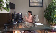 Stepson and friends shrink to spy on stepmom's feet