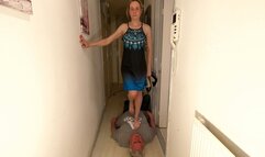 Danielle's Barefoot & Heels Trampling 10 (4K)